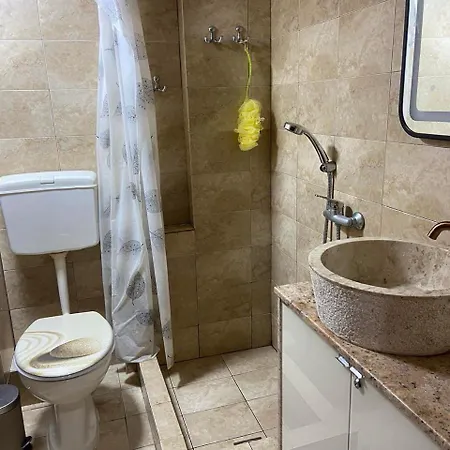 Апартаменты Lara Apartmetns *