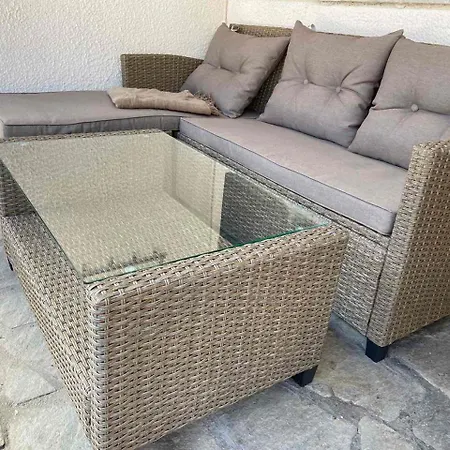 Lara Apartmetns * Пефкохори